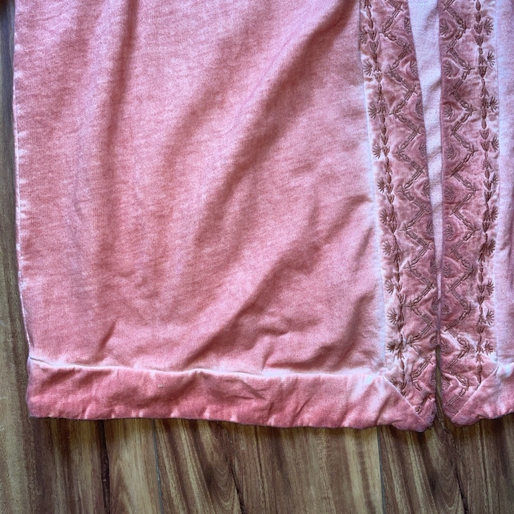 Faded Rustic Cardigan - Picture 2 of 6